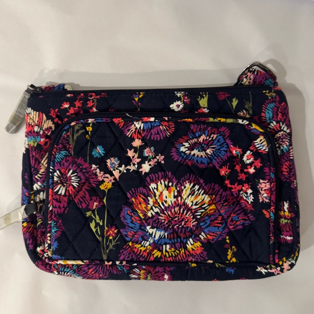 NWT Vera Bradley Floral Quilted Women's Bag